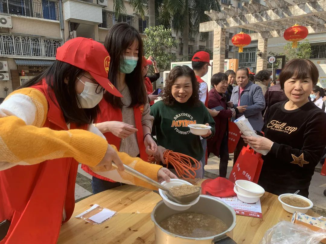 福州工会开展拗九节敬老爱老主题活动